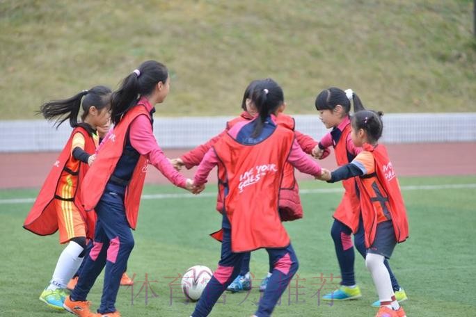 2017国际足联-中国足协“Live Your Goals”活动(成都站)举行 2017国际足联-中国足协“Live Your Goals”活动(成都站)举行